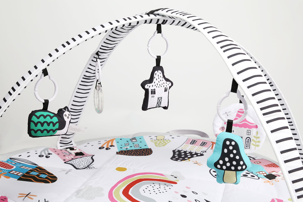 Ladida Little Village Baby Playmat 2 in 1, easily converts into a travel hand bag