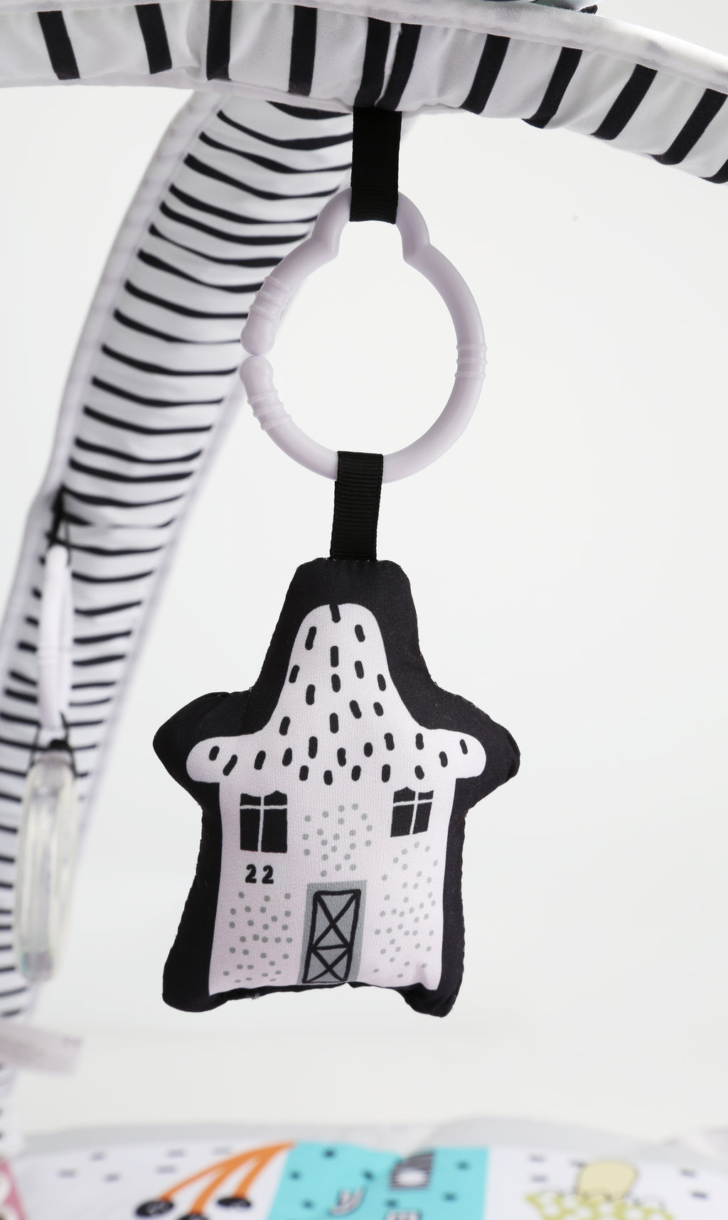 Ladida Little Village Baby Playmat 2 in 1, easily converts into a travel hand bag